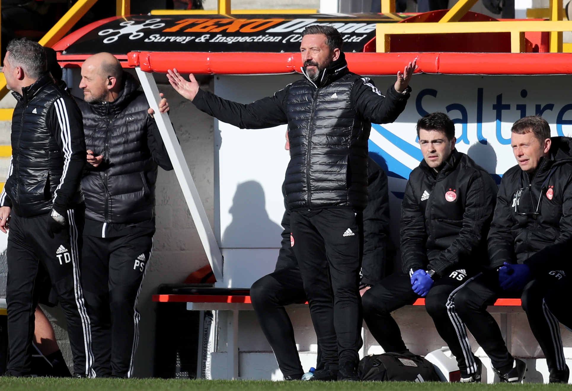 Derek McInnes says that Aberdeen were the better team as they fall to late Celtic defeat