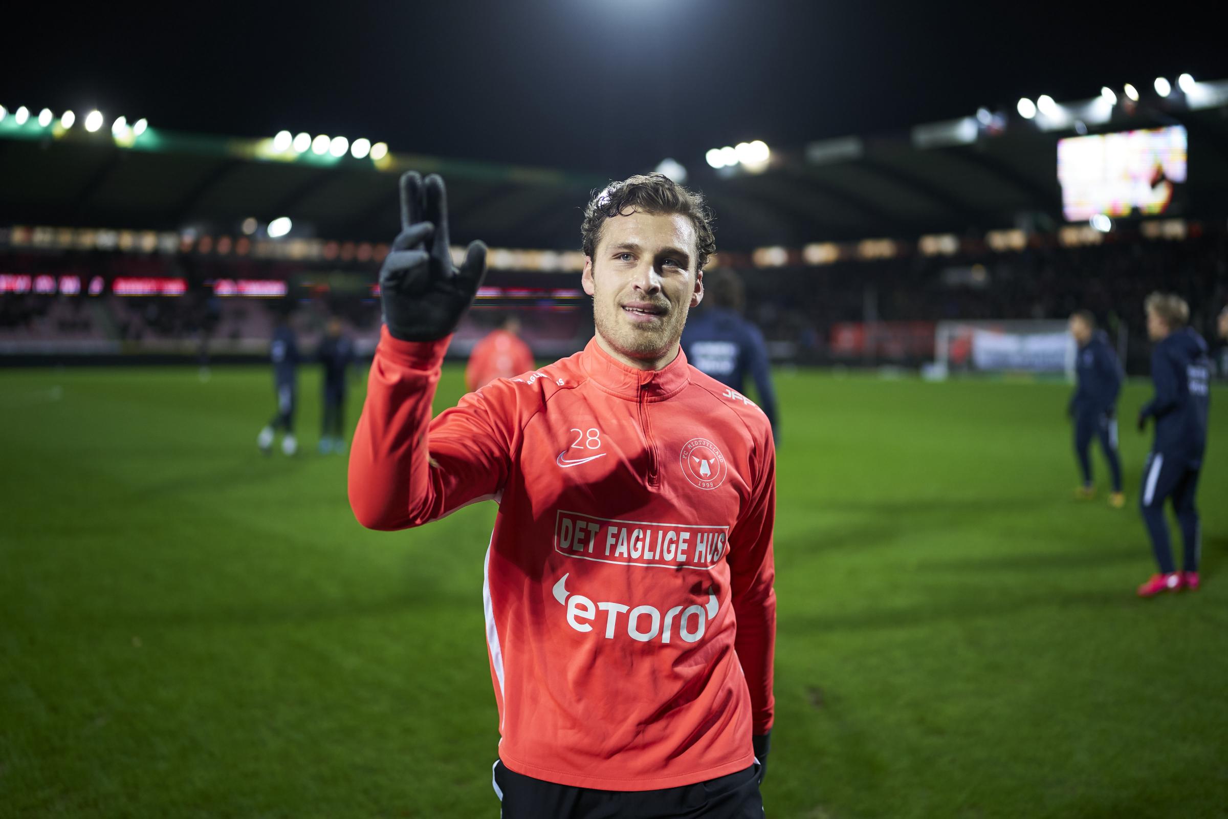 Former Celtic defender Erik Sviatchenko says Midtjylland wouldn’t want league handed to them